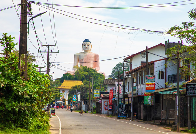 Sitting Buddha Statue in Kande Viharaya Temple